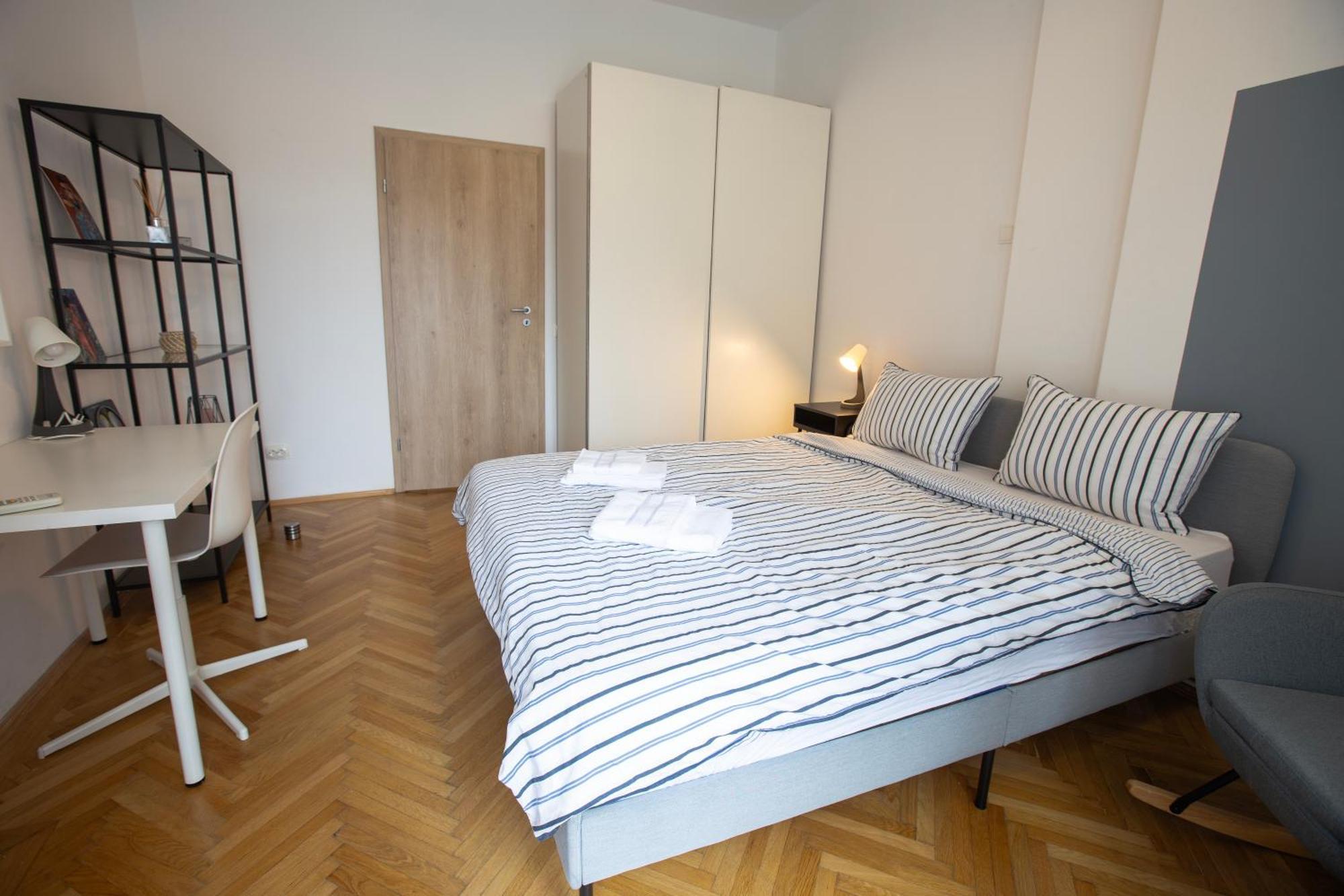Ultracentral Hong Kong 3 Bdrm Apartment Bucureşti Exterior foto